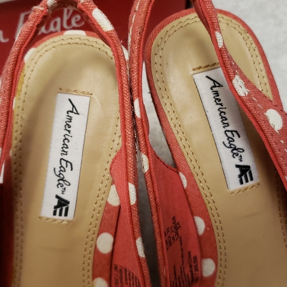 American Eagle wedges, peach polkadots, 5 - Picture 5 of 7